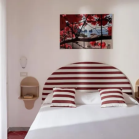 Hotel Carmencita 3*